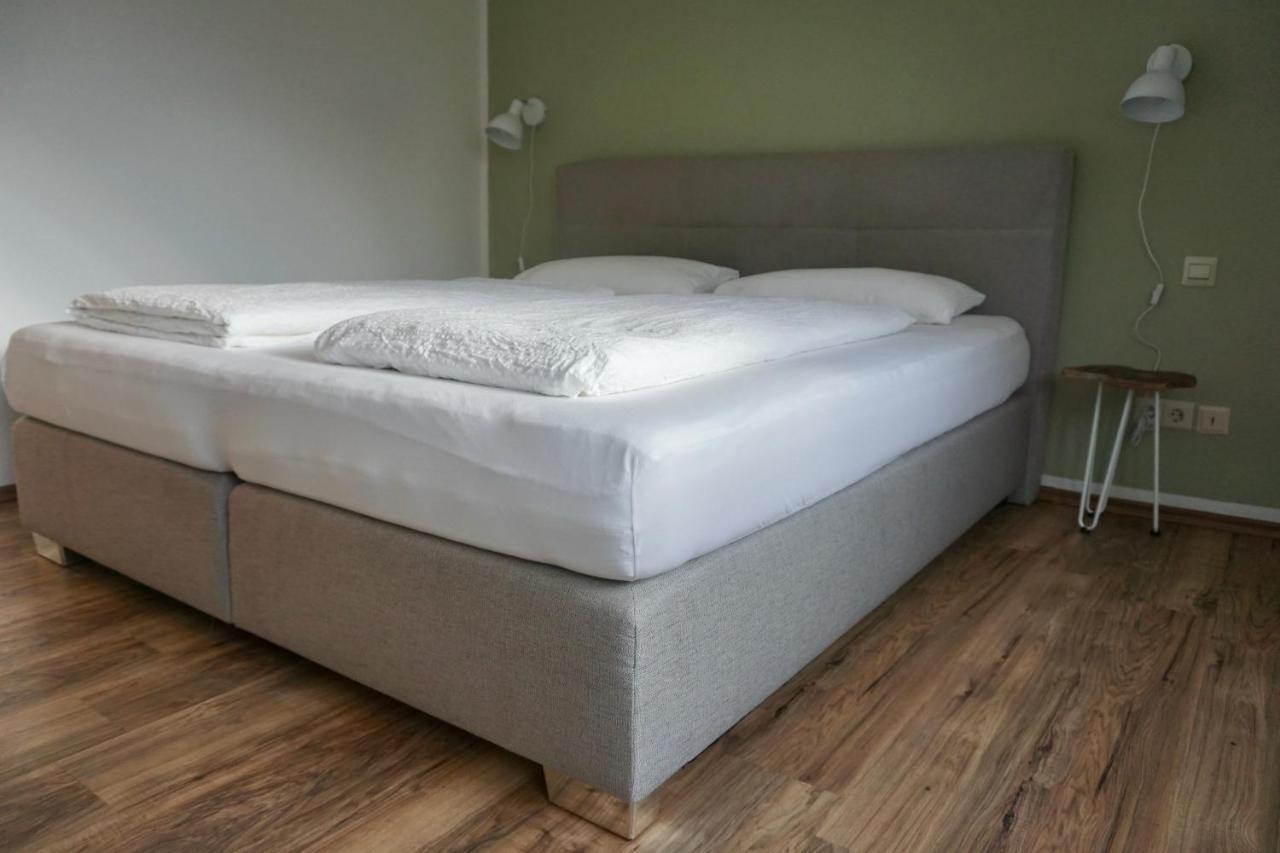 Landhotel Strandallee Wunstorf Bagian luar foto
